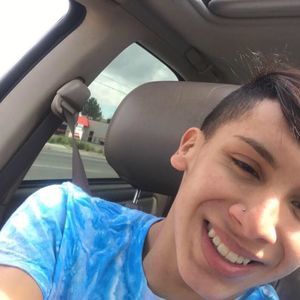 Meet your Posher, Alex